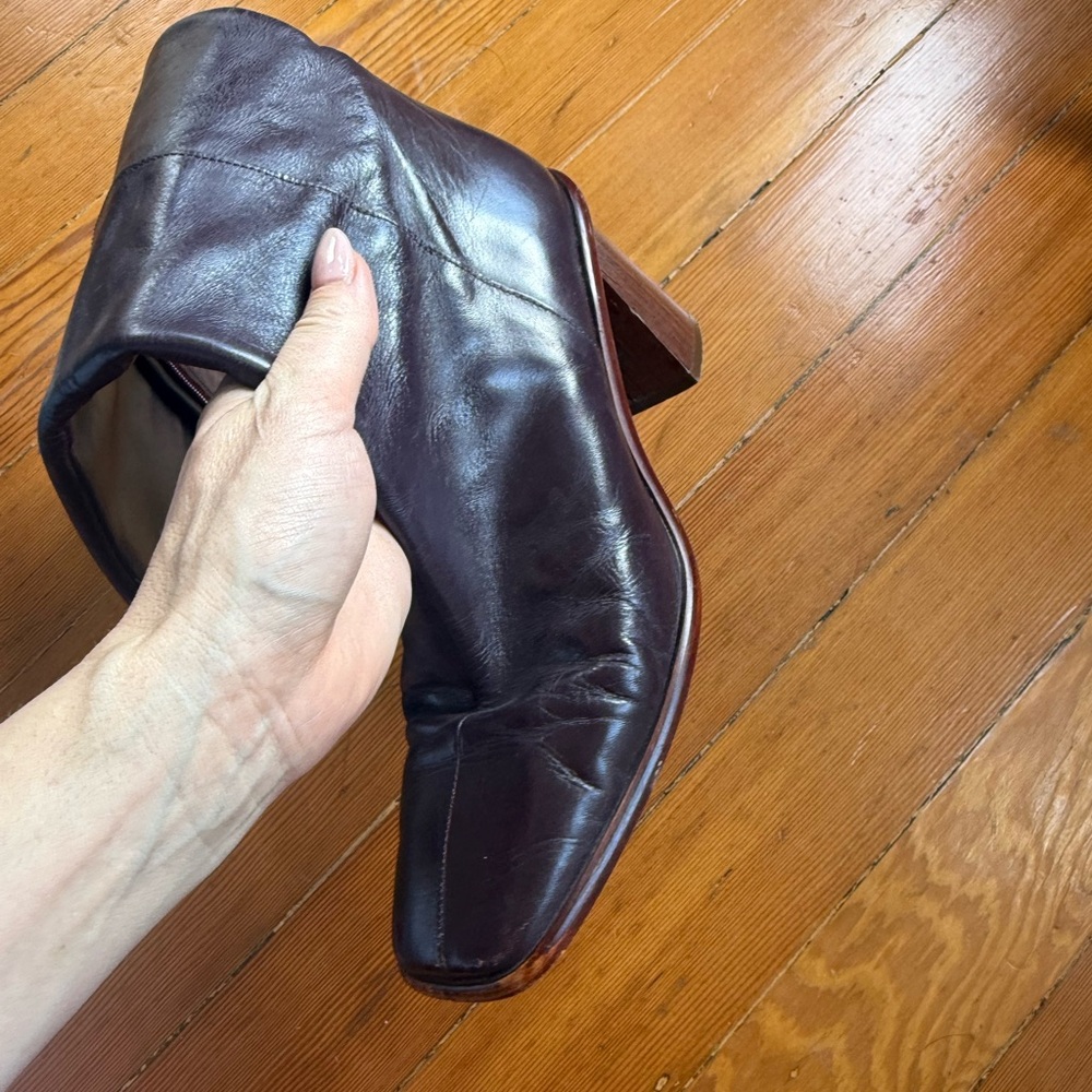 ALOHAS Burgundy Heeled Boots - Picture 4 of 8